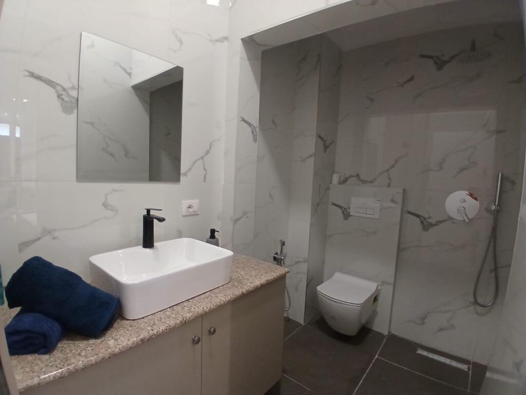 Apartment Home Studio For Rent