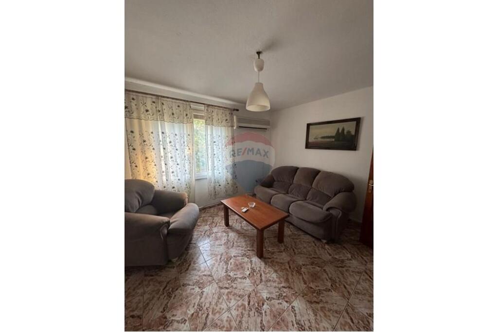 APARTMENT 1+1, MYSLYM SHYRI STREET