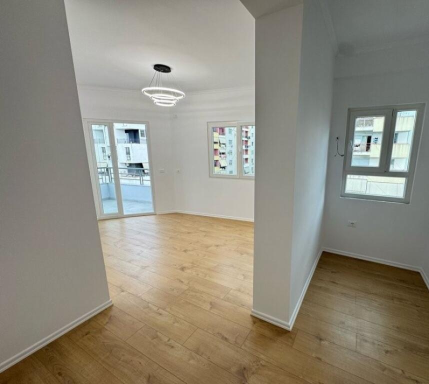 SHITET, APARTAMENT 1+1, ASTIR, TIRANË, TT 2070