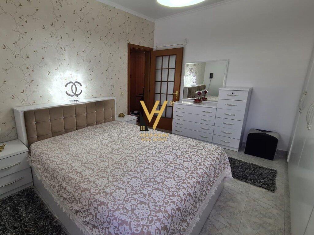 APARTMENT 1+1 FOR RENT, AT KONGRESI MANASTIRIT, 55,000 LEKE