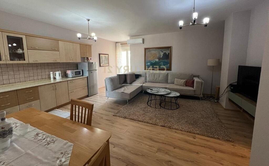 APARTAMENTI ME QERA 1+1,AMBASADA AMERIKANE