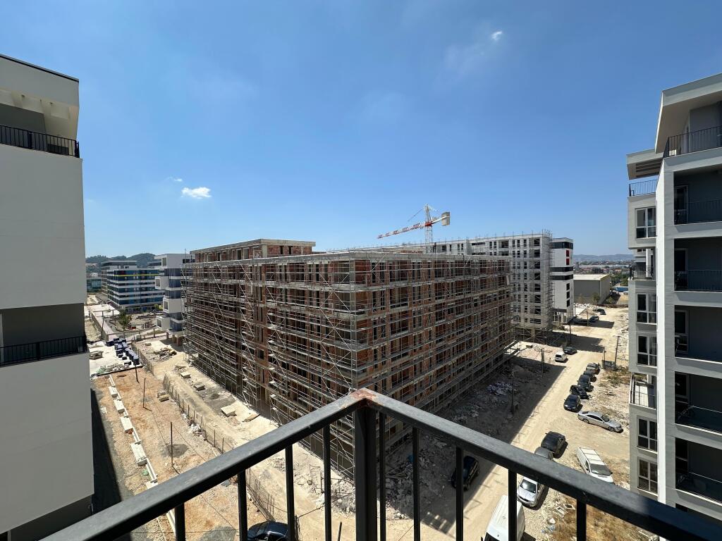 Appartamento 2+1 in vendita a Univers City per soli 800 euro/m².