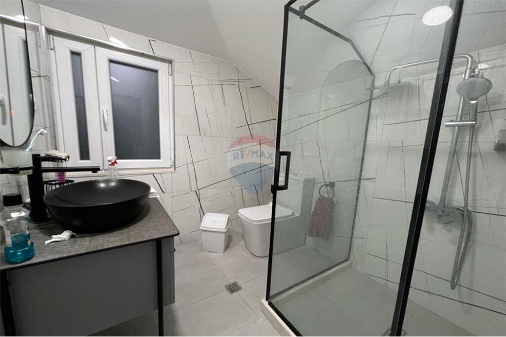 Villa for rent, Kamëz.