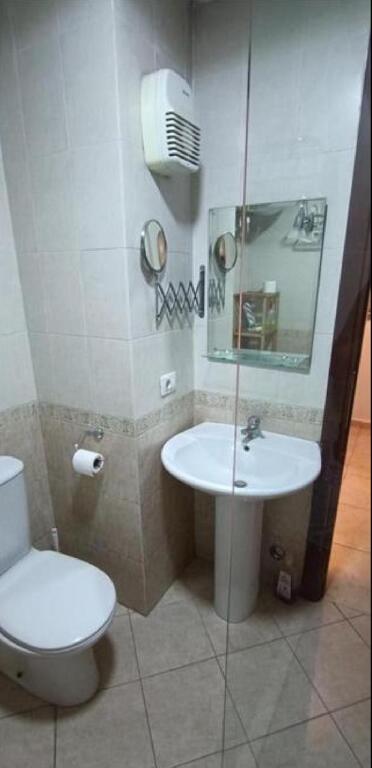 Apartmanet 1+1 me Qera tek 21 Dhjetori