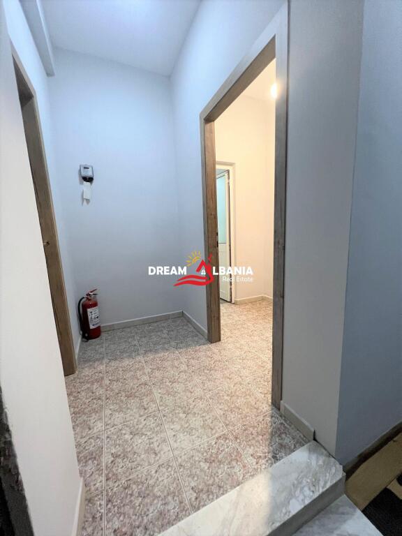 Jepet me qera ambient zyre 2+1 ne Myslym Shyri prane Ish Adidasit (ID 4261914)