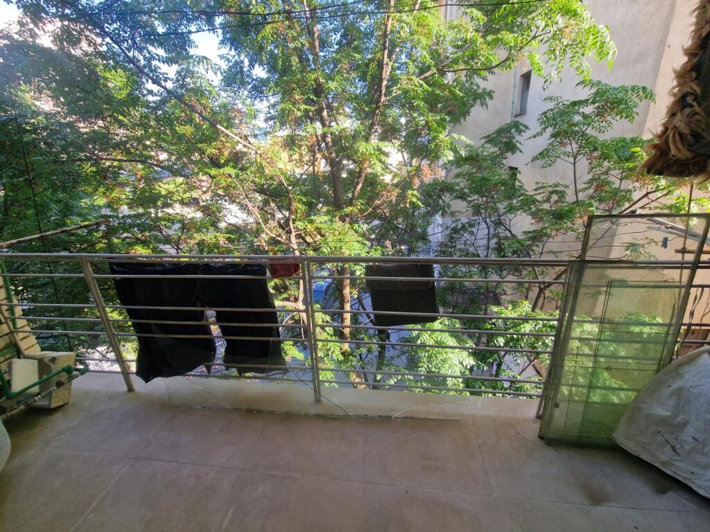 Jepet Me Qera Apartament 2+1+1 Ballkon