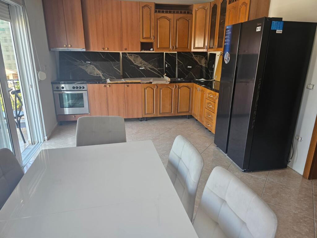 Qera, Hyrje private 2+1,Kodra E Priftit, 500 euro