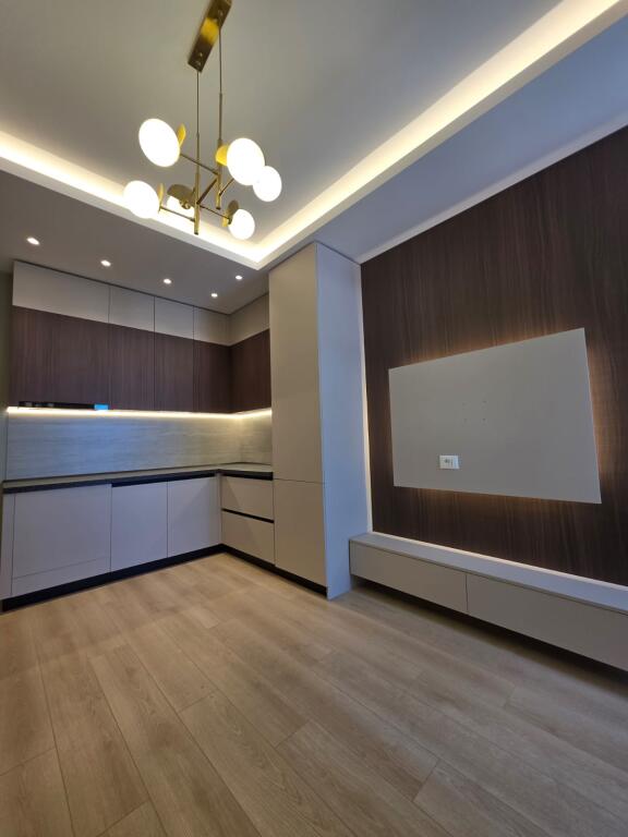 Shitet apartament 1+1 tek Rruga e Bogdaneve!