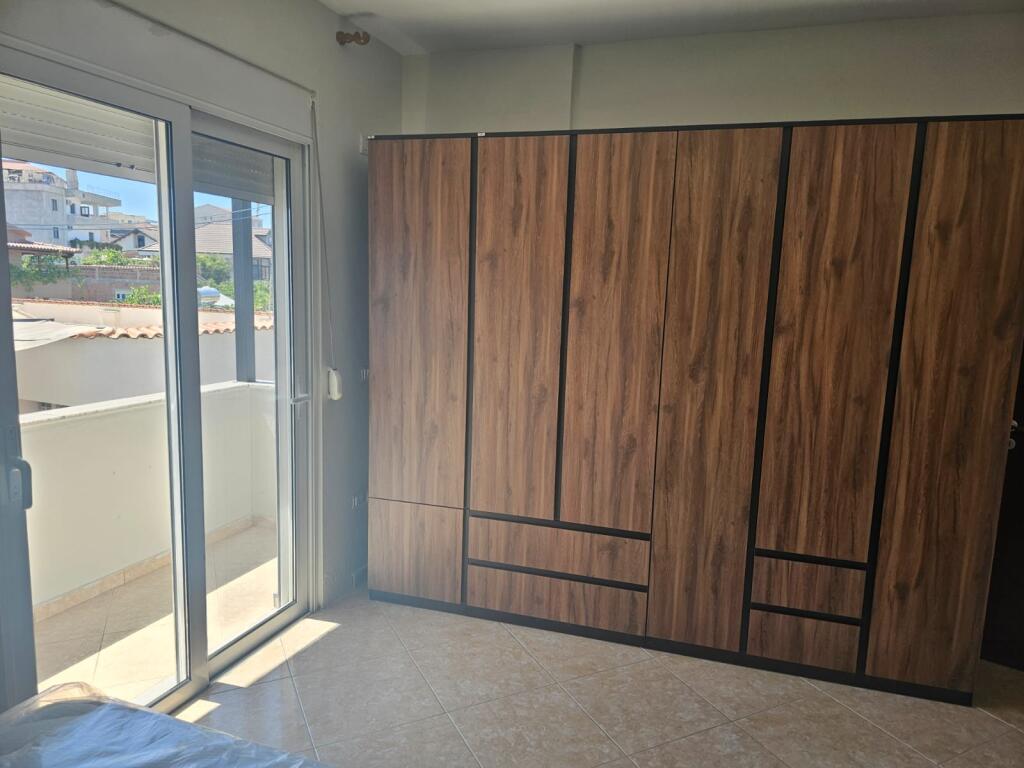 Qera, Hyrje private 2+1,Kodra E Priftit, 500 euro
