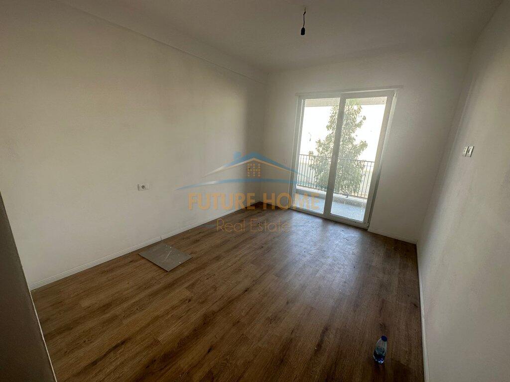 Sale, Apartment 2+1, Univers City Complex, Tirana.