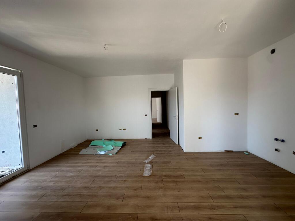 Appartamento 2+1 in vendita a Univers City per soli 800 euro/m².