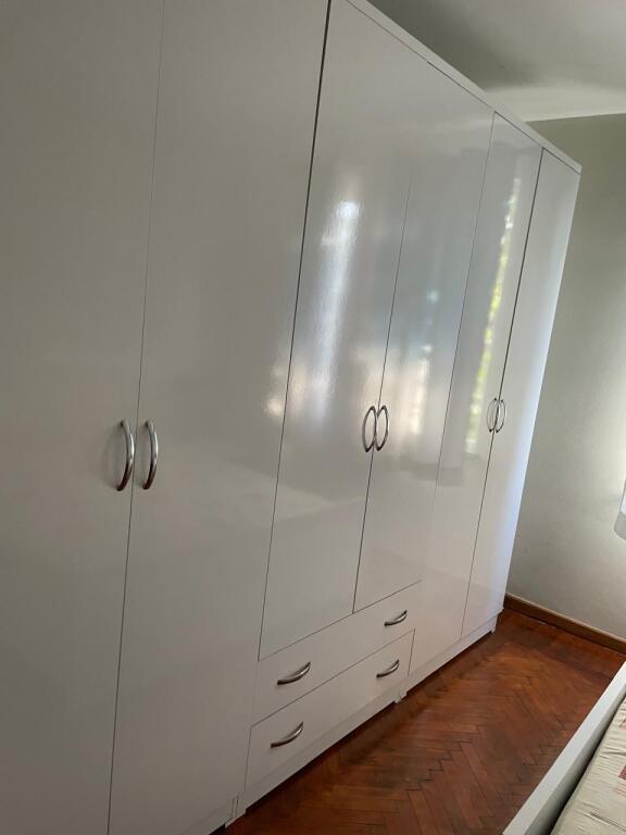 Appartamento 2+1 in affitto – Moschea dei Tabakë, di fronte alla Scuola di Balletto