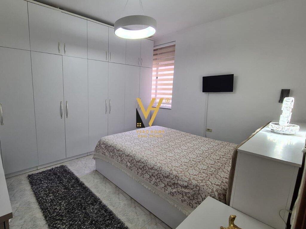 APARTMENT 1+1 FOR RENT, AT KONGRESI MANASTIRIT, 55,000 LEKE