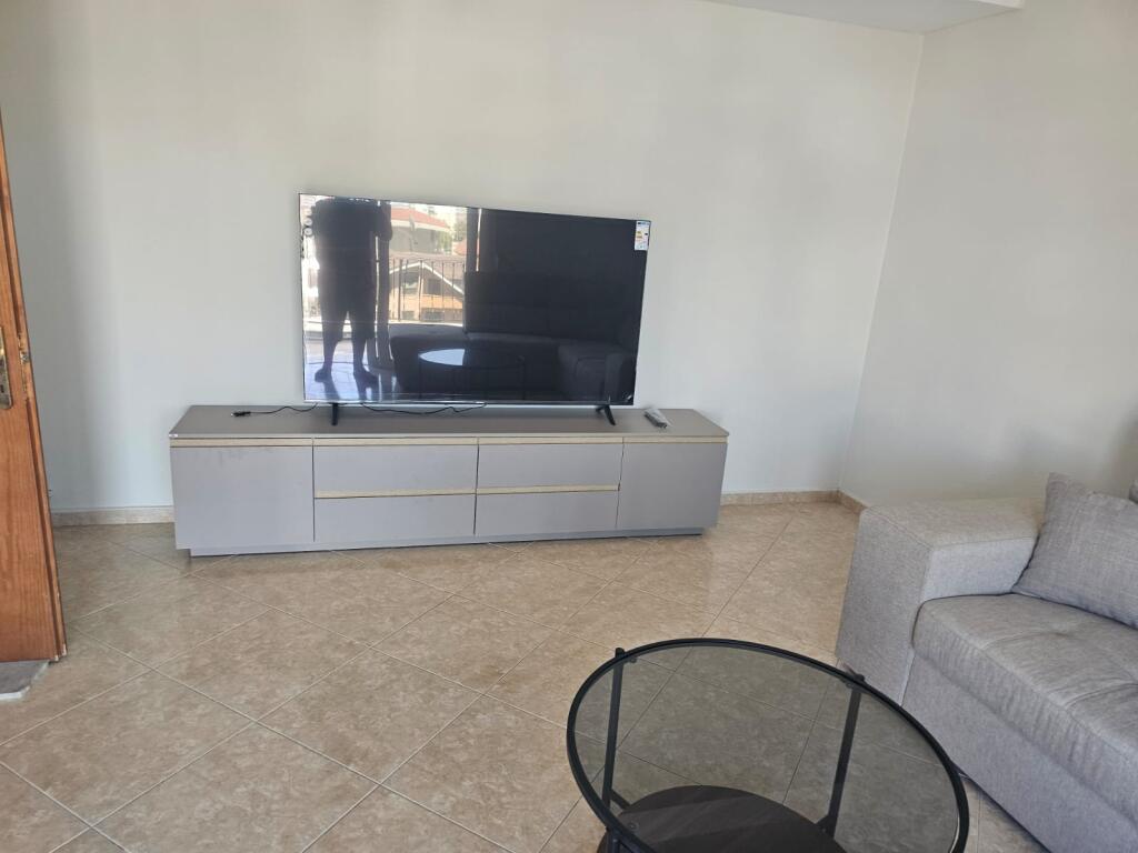 Qera, Hyrje private 2+1,Kodra E Priftit, 500 euro