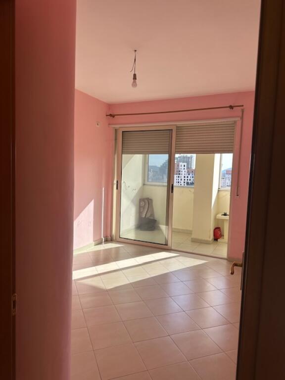 1+1 for rent in Don Bosko Partially furnished