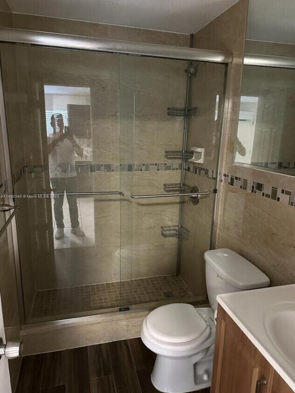 Luxury Apartment 2+1+2 for rent at Residenca Olimpik (ID B2201408) Tirane