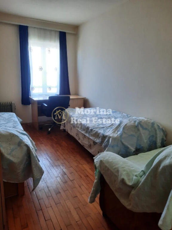 Appartamento 2+1+2 blocco Rr Dritan Hoxha , 500Euro/mese
