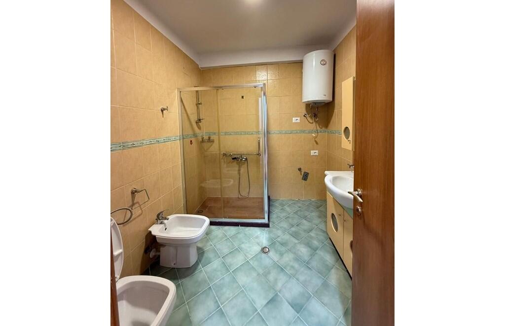 FOR SALE, 2+1 APARTMENT, KINOSTUDIO, TIRANA