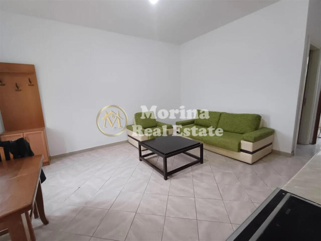 Qera, Hyrje Private, 1+1 ,Shkoze, 300 euro/muaj