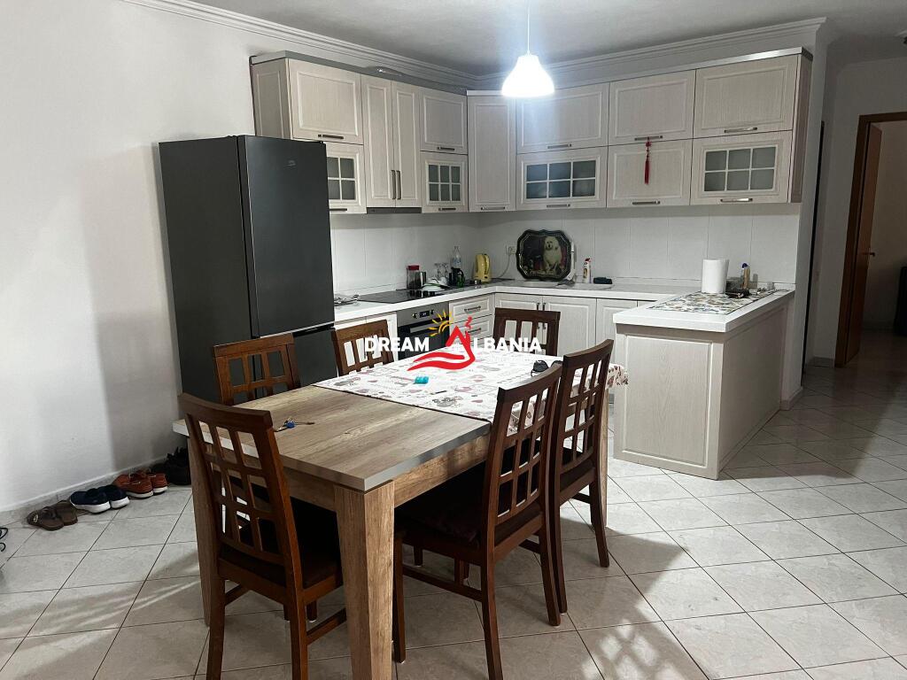 Apartment 2+1+ 2 bathrooms for rent at 5 Maji near Concord Center in Tirana  (ID 42215327)