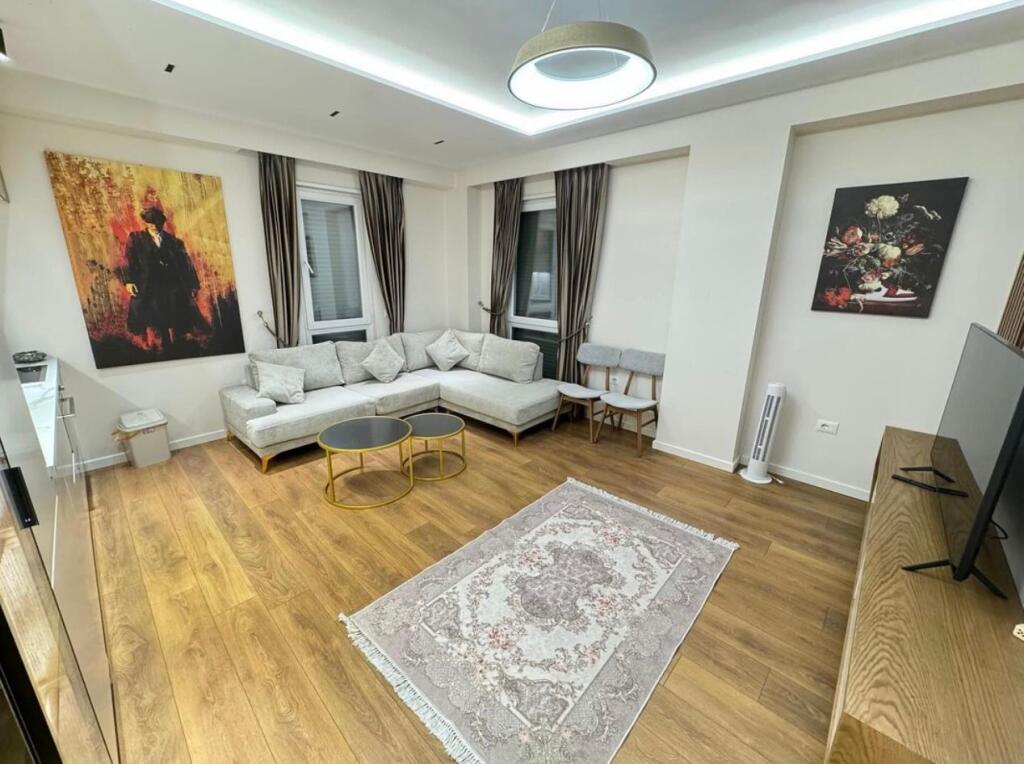 📢 Apartment 2+1 for Rent, Center of Tirana