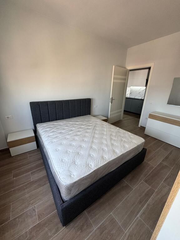 For rent – New 2+1 apartment, stylishly furnished – Durrës (near the Fire Department)