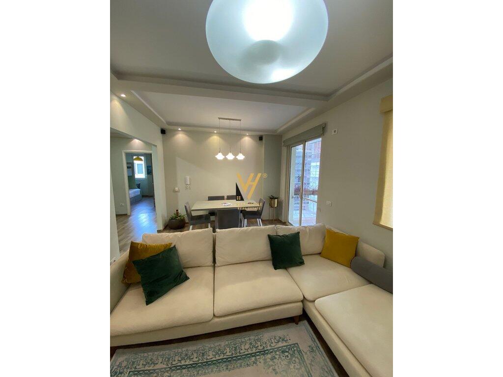 APARTMENT 2+1+BLK FOR RENT NEAR THE BOTANICAL GARDEN 700 EURO