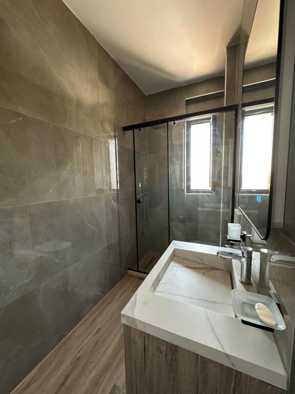 FOR RENT, 2+1 APARTMENT, XHANFIZE KEKO STREET, TIRANA