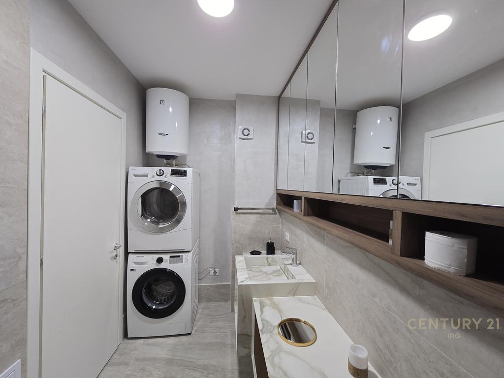 Modern Apartment for Rent – Behind the Red School