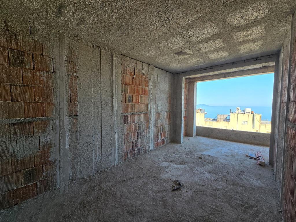 OCCASIONE! VISTA MARE, APPARTAMENTO 1+1 IN VENDITA VICINO A UJI FTOHTE VLORE !