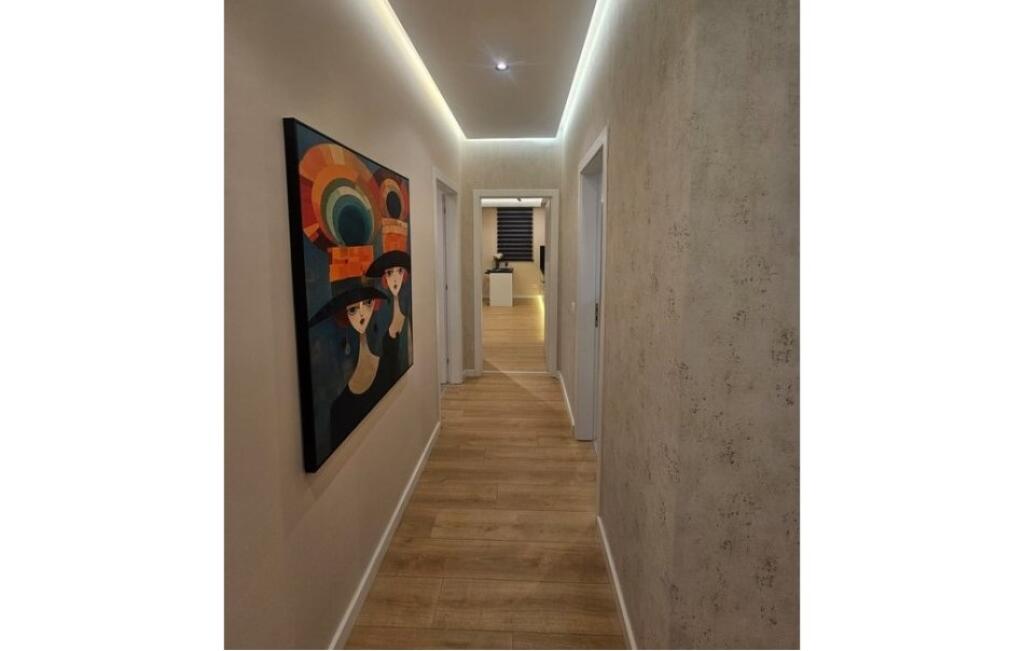 FOR SALE, APARTMENT 2+1, PAZARI I RI, TIRANA, TT 2171