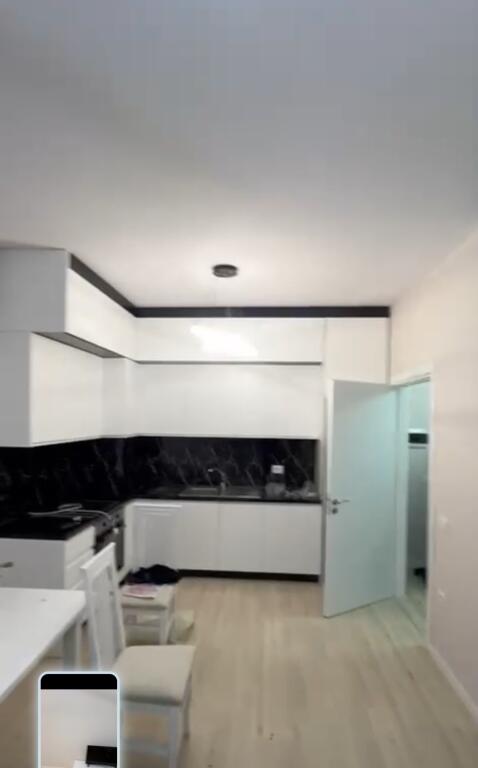 Jepet Super 1+1 me Qera tek Urban Gate ne Astir