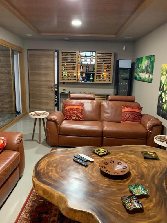 🏡 Villetta su 4 piani in vendita nella Residenza "Akacia Hills" al TEG!