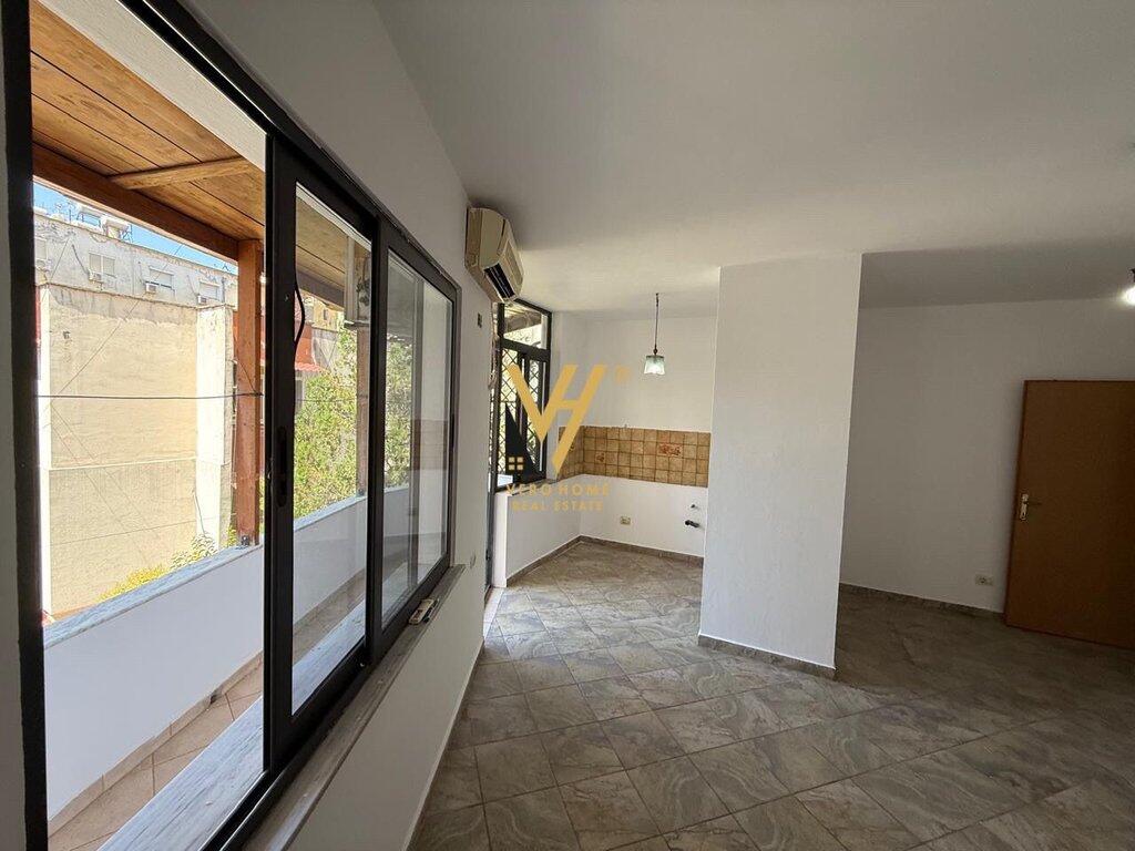 FORNELLO A GAS 45 M2 IN VENDITA, PAZARI I RI, 110.000 EURO