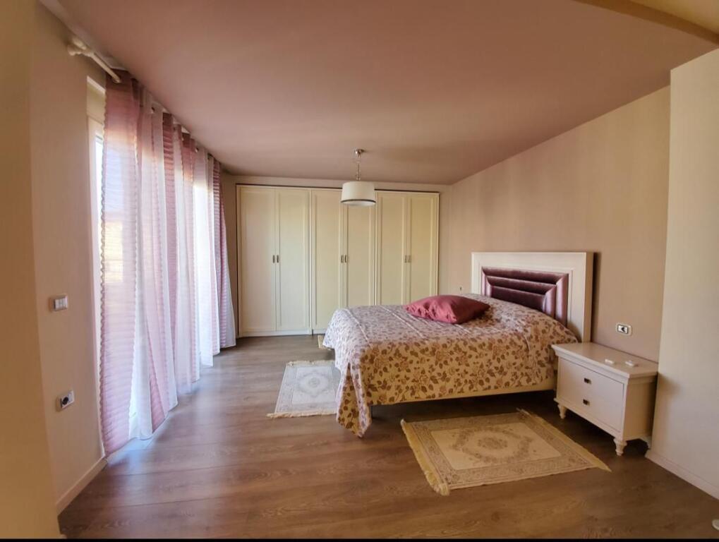 🏡 Villetta su 4 piani in vendita nella Residenza "Akacia Hills" al TEG!