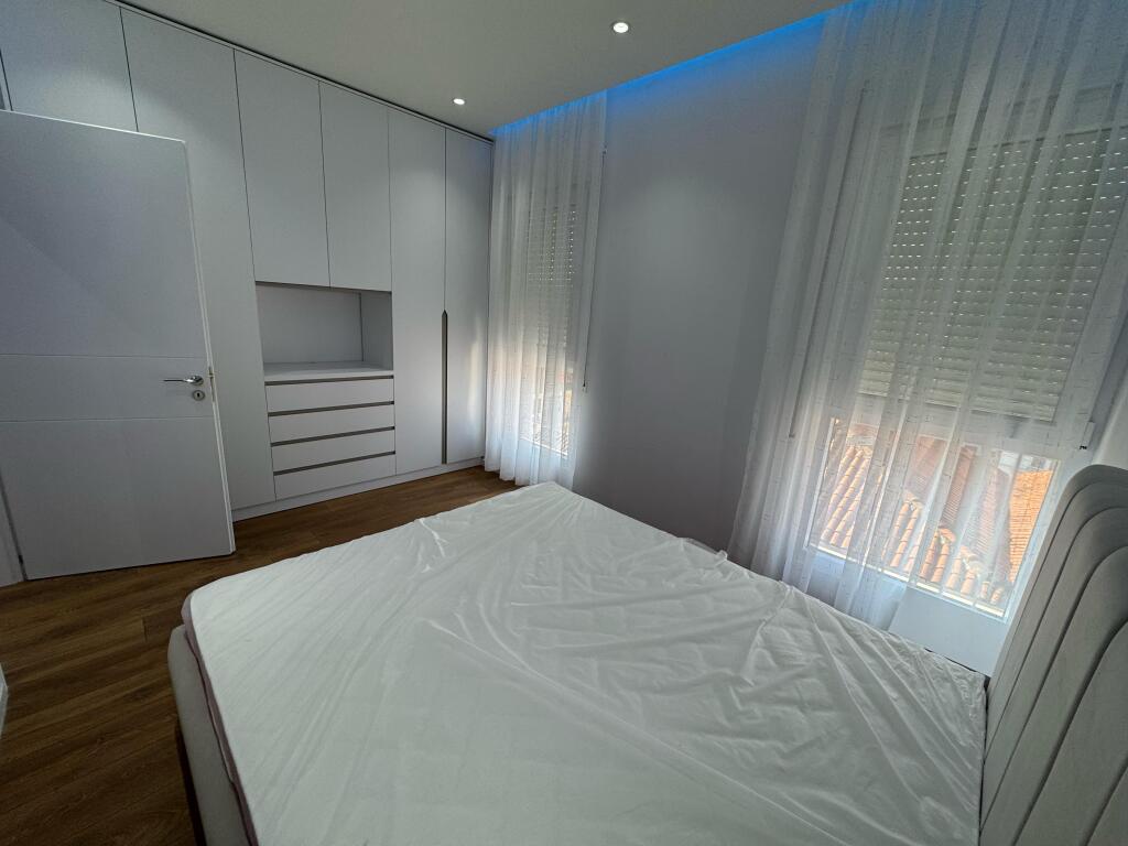For rent 1+1 Near 5 maji