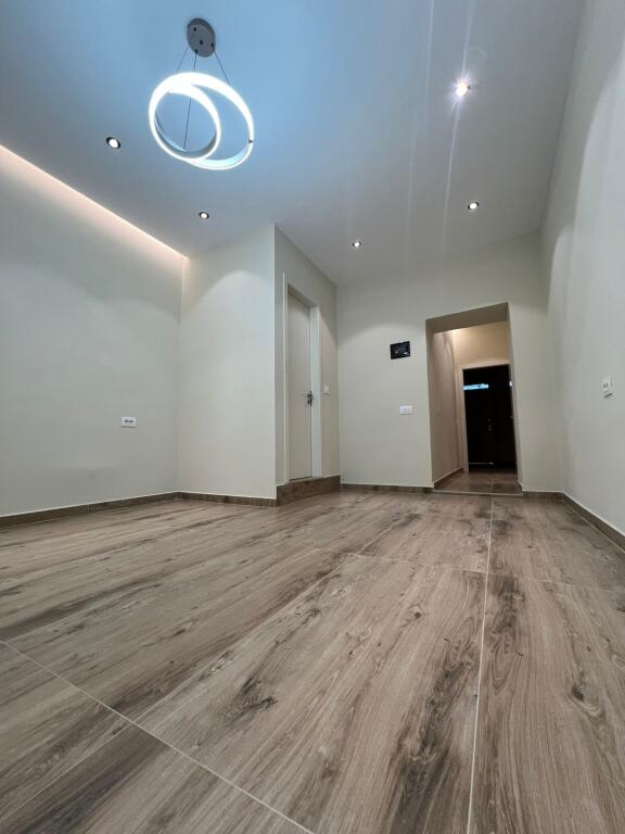 Office for rent in Tirana