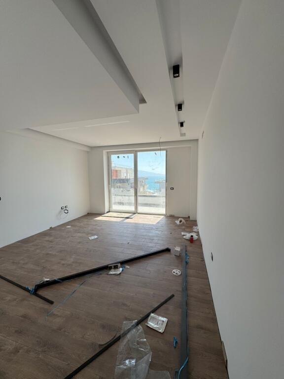 APARTMENT FOR SALE NEAR SARANDA BEACH