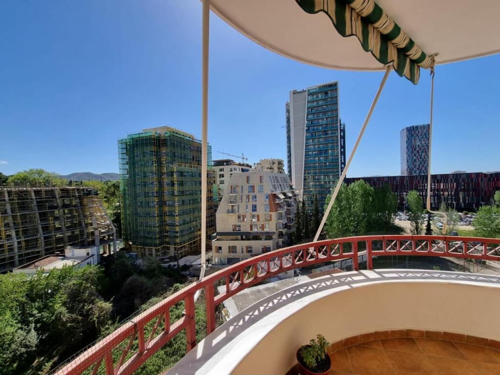 Apartment for rent 3+1+2+ 3 balconies Elbasanit Street