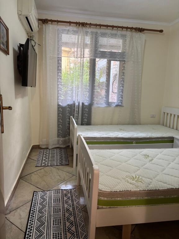 For rent 1+1 Myslym Shyri