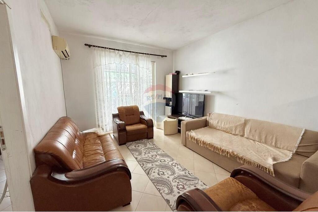 APARTAMENT 1+1 PËR SHITJE, NE FRESK