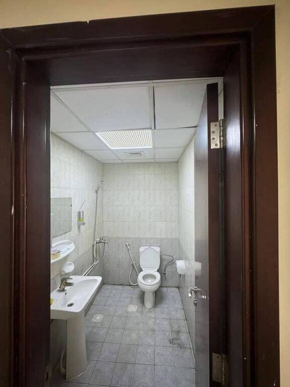 Dyqan Me Qera Tek Bulevardi Bajram Curri (ID BD21586) Tirane.