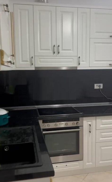 Appartamento 1+1 in affitto a Fresk – 53 m² – 4° piano con ascensore 350 € /Mese
