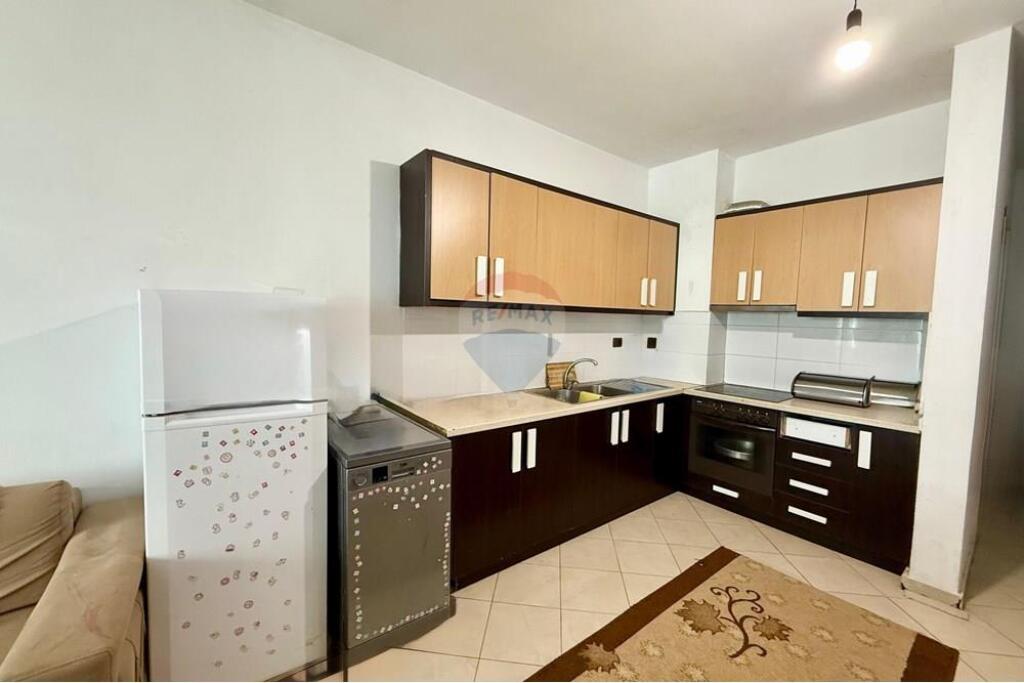 APARTAMENT 1+1 PËR SHITJE, NE FRESK