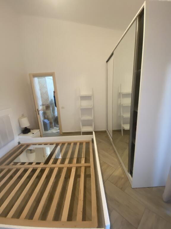 2+1, furnished attic, with parking, 800 euros, dry lake
