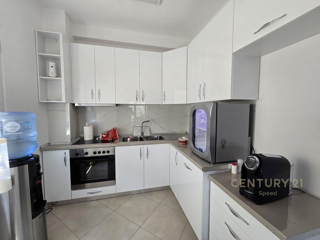 4-Storey Villa for rent in the Misto Mames area!!