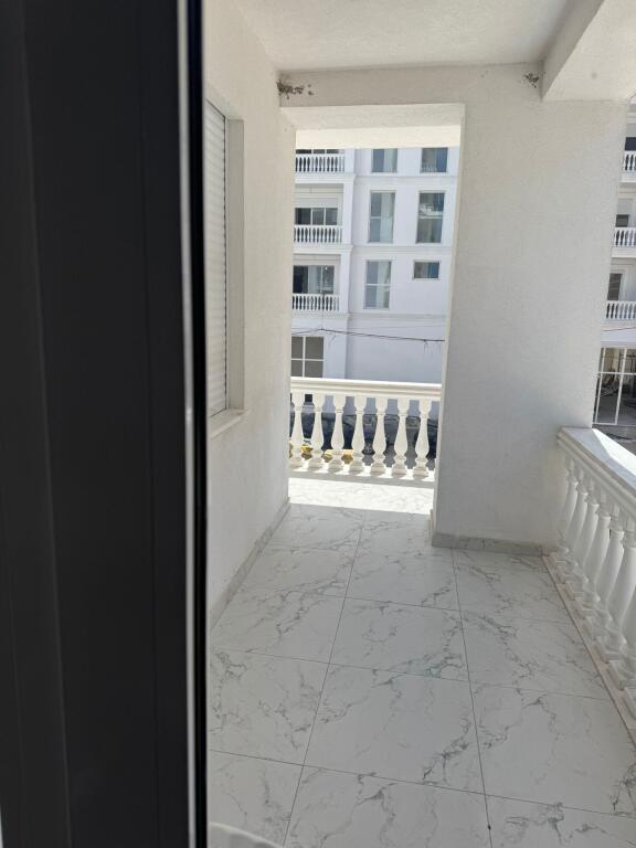 Apartament me qera 2+1+2+post parkimi