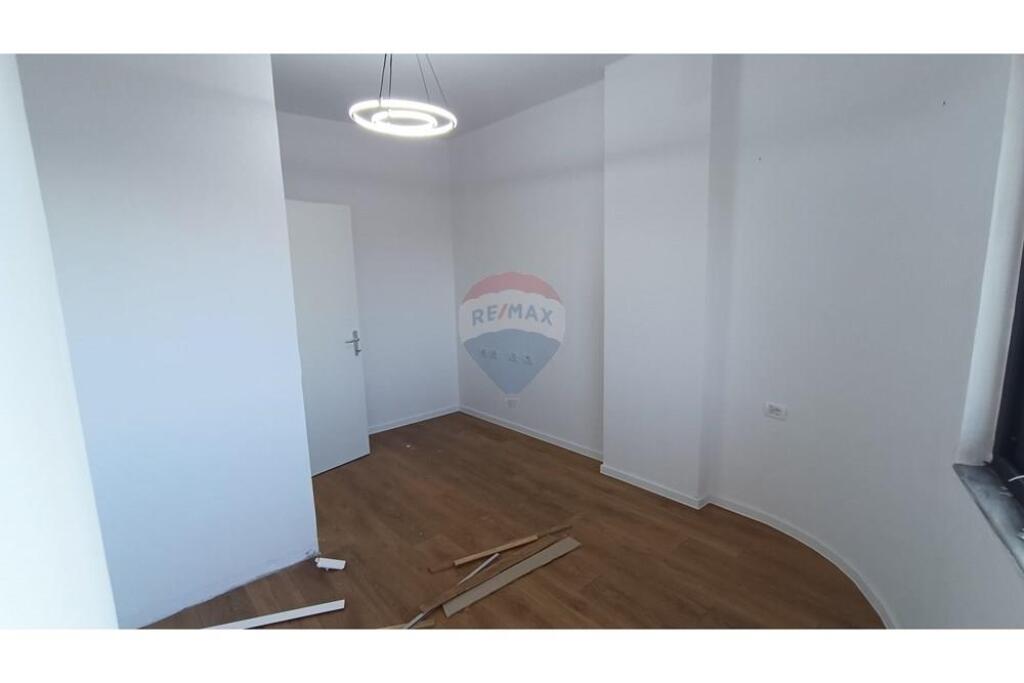Apartament 2+1 per Shitje te Pazari i Ri!