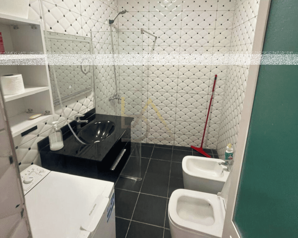 Affittasi Casa Privata vicino al Tribunale, Durazzo