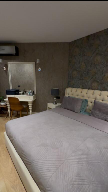Apartament 2+1 për Shitje – Pranë Kopshtit Zoologjik/Botanik, te Pallati i Picerisë “Pavaroti”
